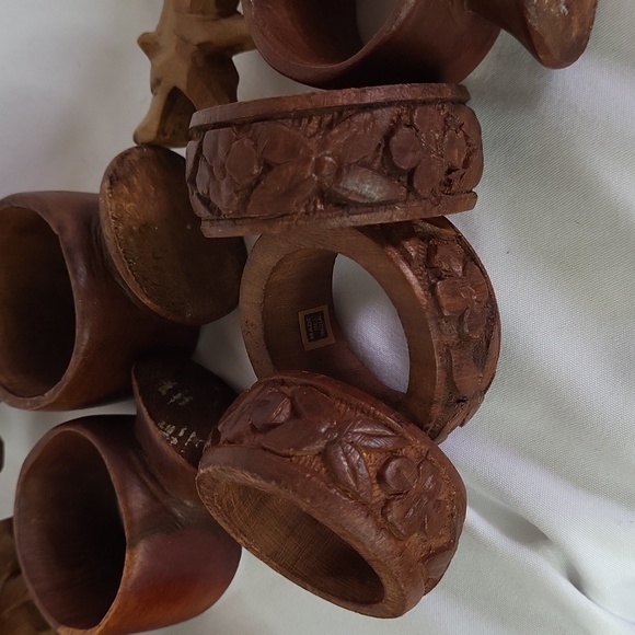 Wooden Jungle Animal Set (14) Napkin Rings Made in India Vintage - Picture 11 of 11